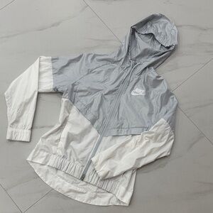 💰$10 CLOSET SALE 💰 Nike Two-Tone Dusty Blue White Jacket